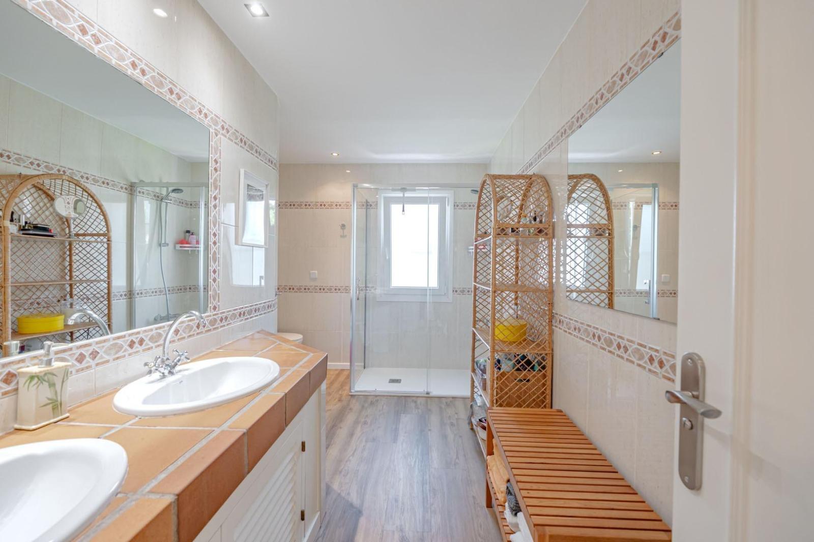 Chalet for Sale in Valdemorillo