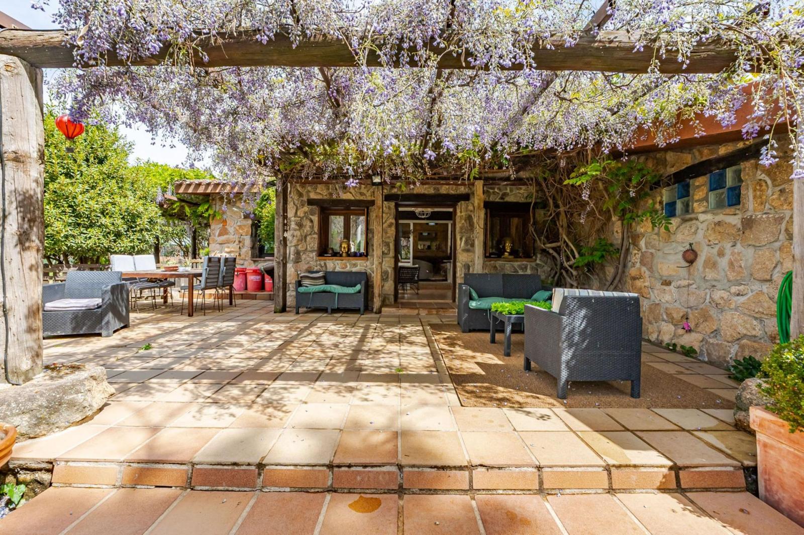 Finca en Venta en Miraflores de la Sierra