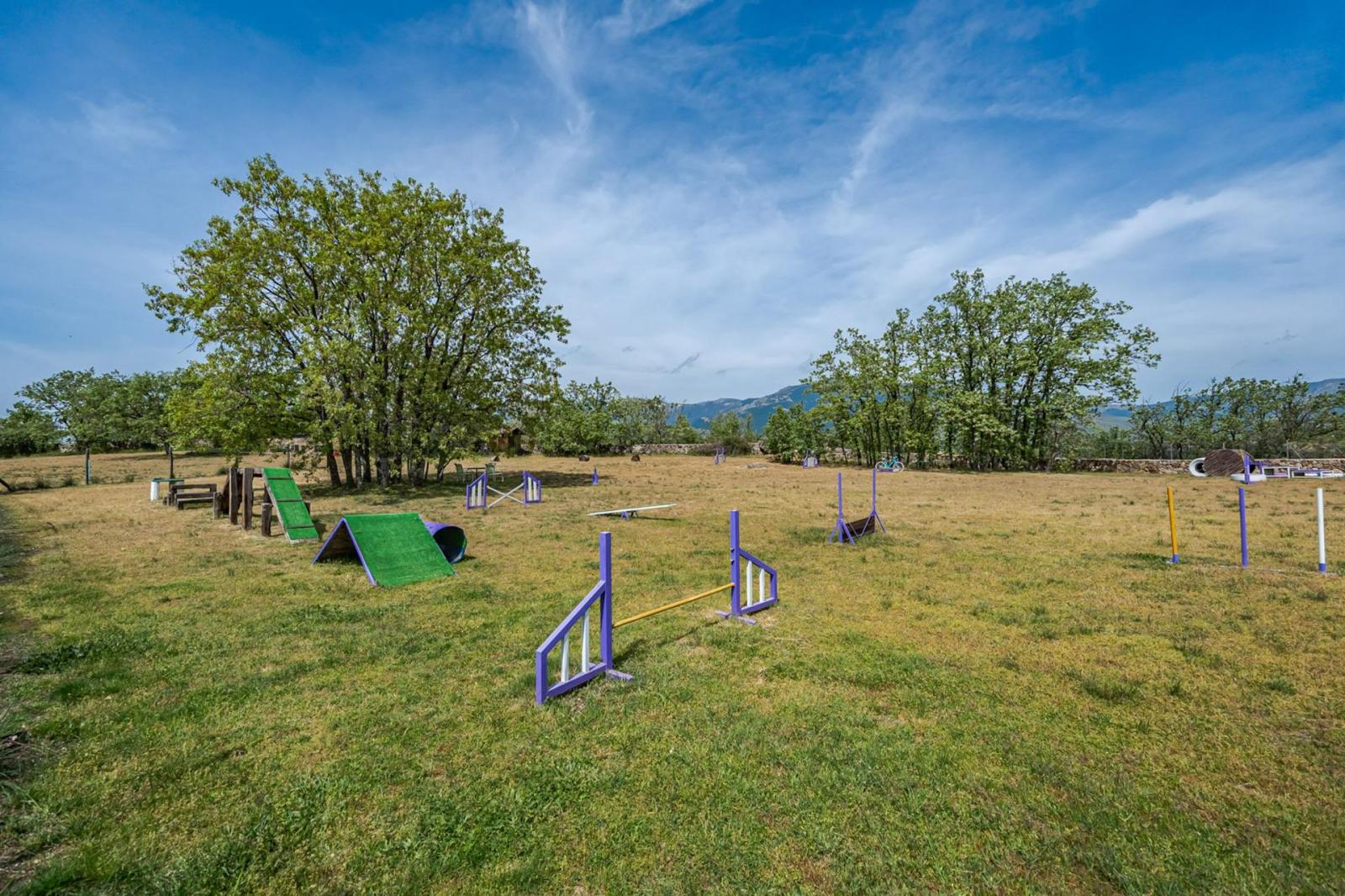 Finca en Venta en Miraflores de la Sierra