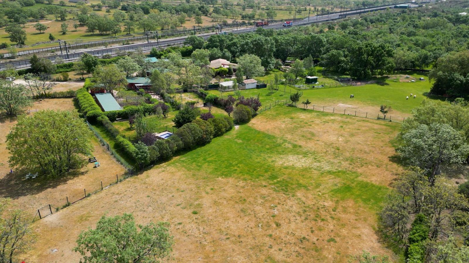 Finca en Venta en Miraflores de la Sierra