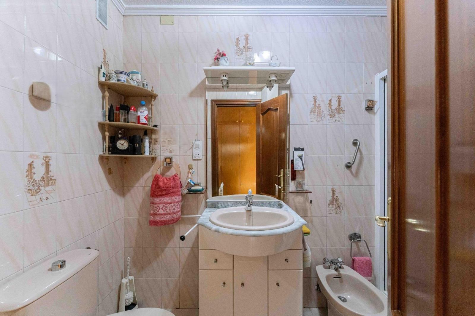 Flat for Sale in Madrid