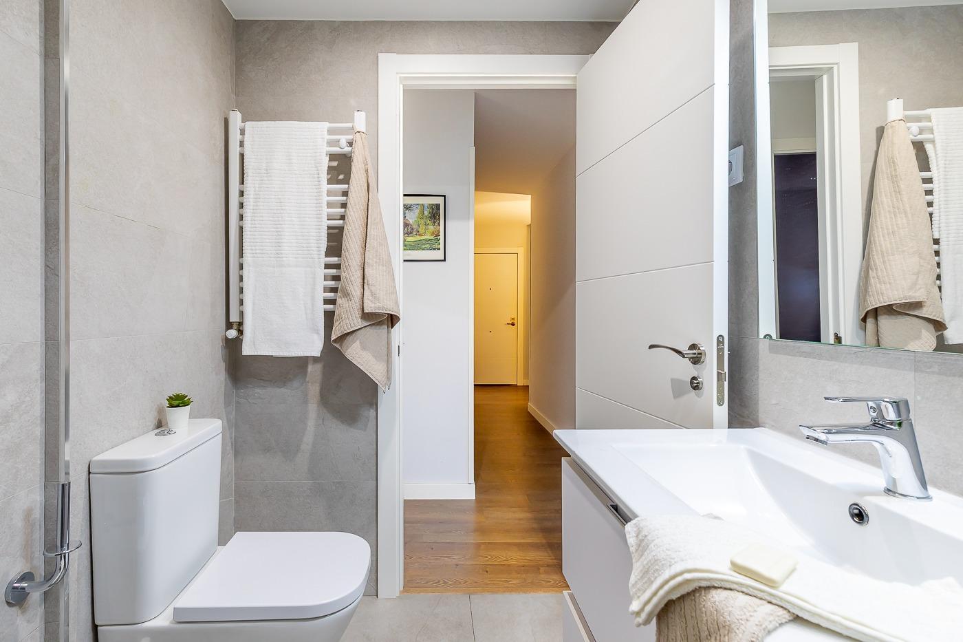 Flat for Sale in Madrid
