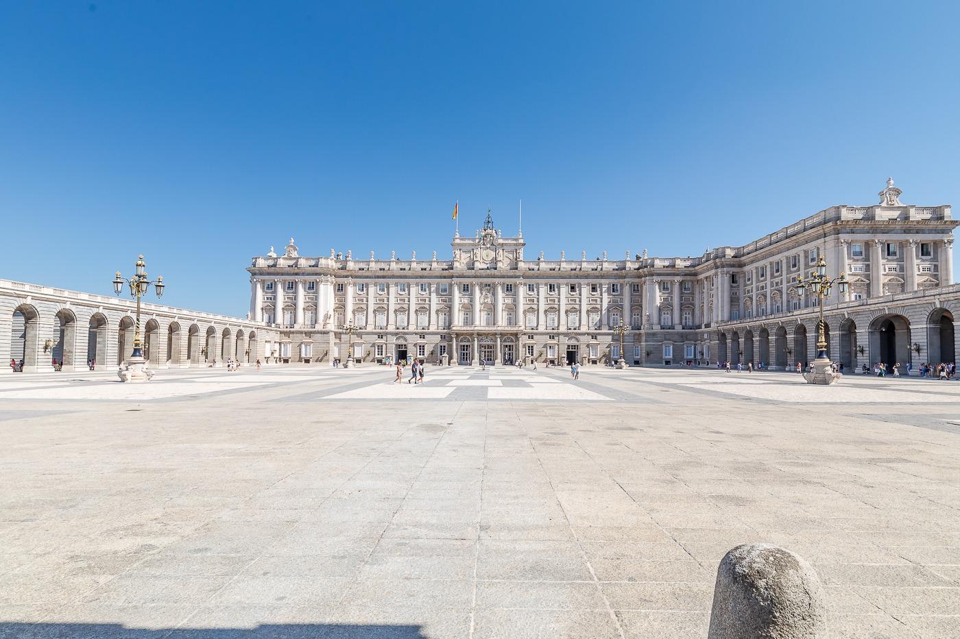 Flat for Sale in Madrid