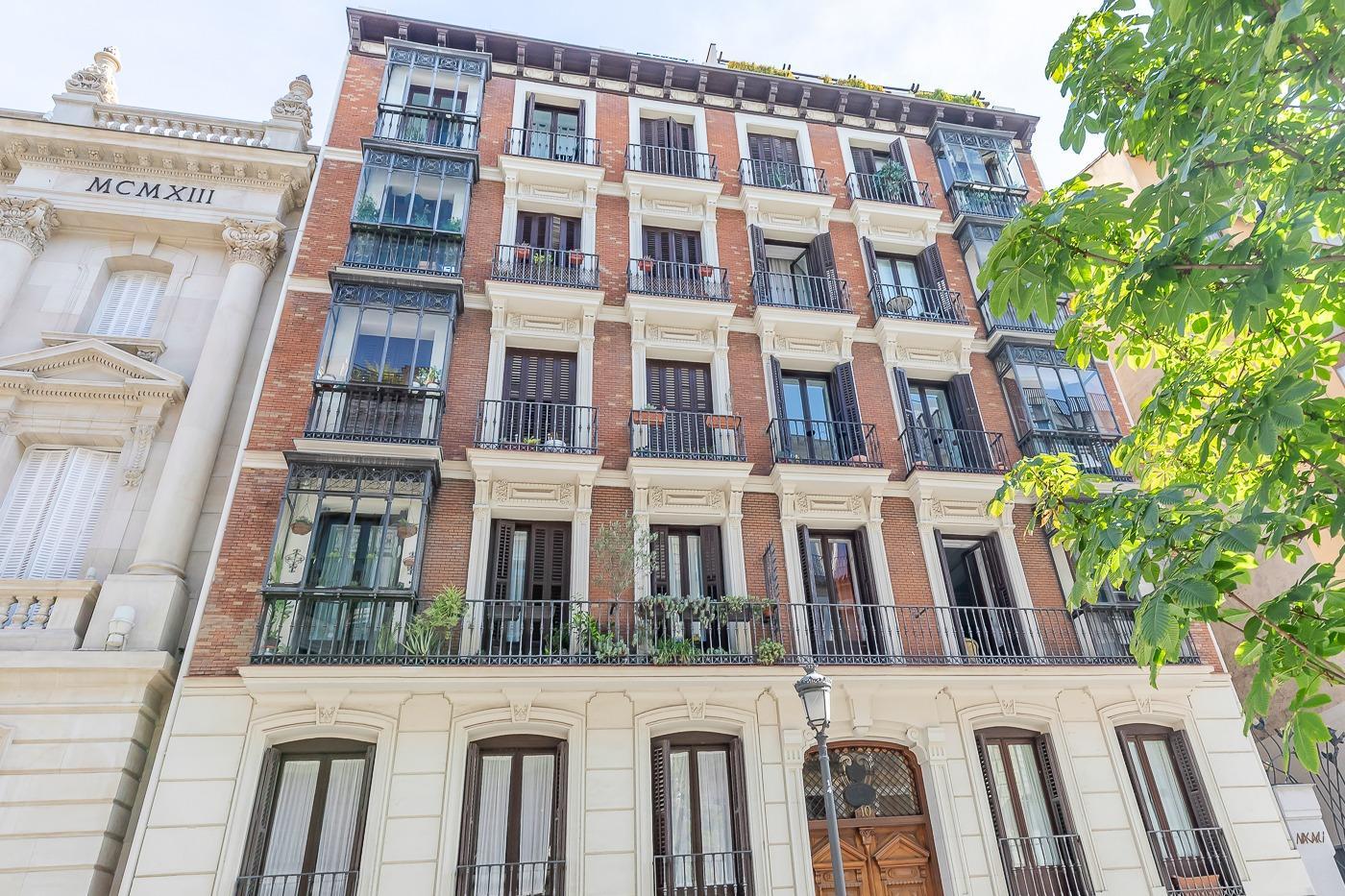 Flat for Sale in Madrid
