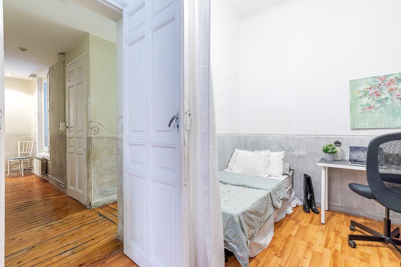Flat for Sale in Madrid