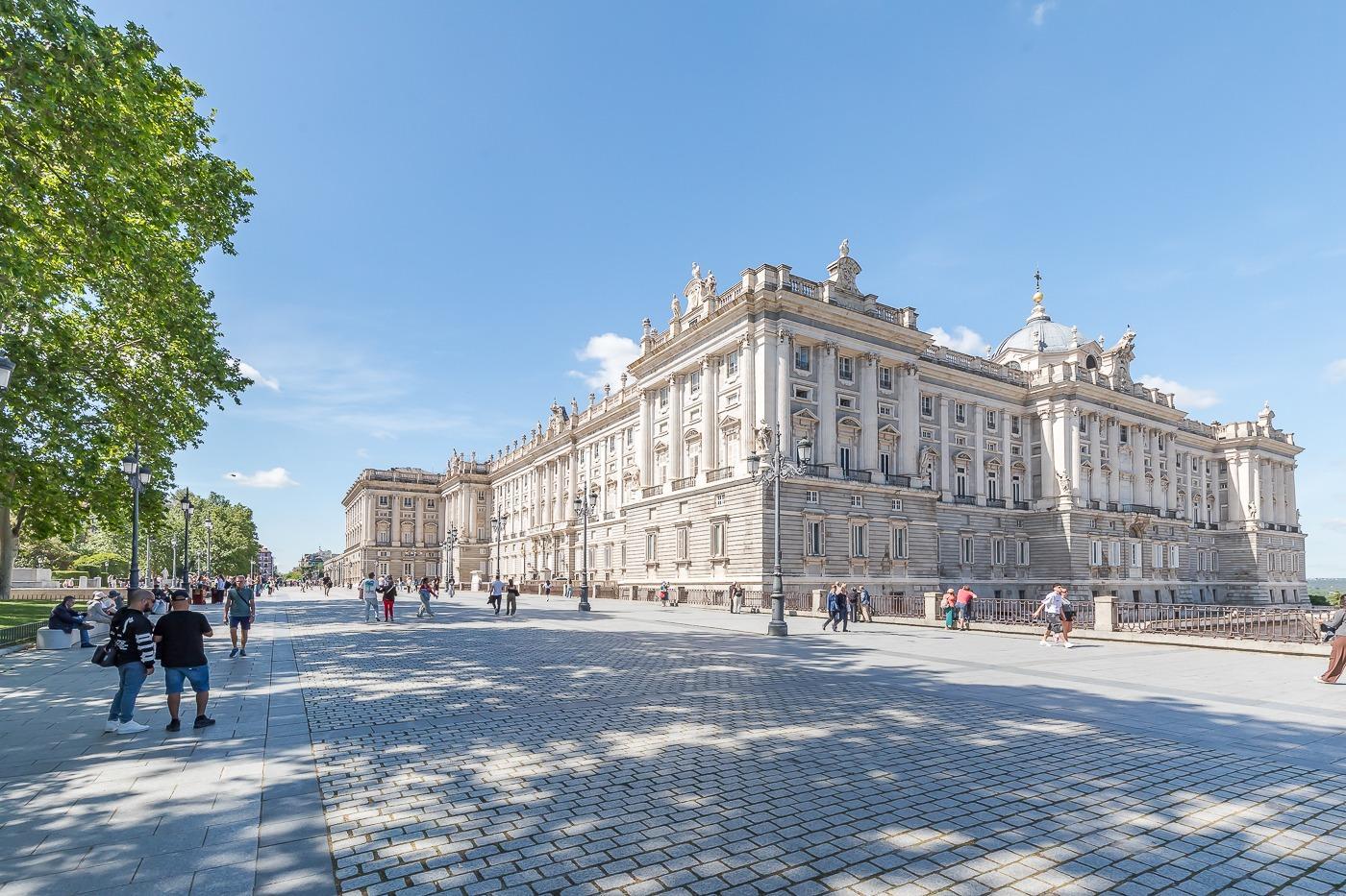 Flat for Sale in Madrid