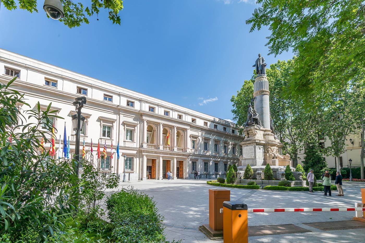 Flat for Sale in Madrid