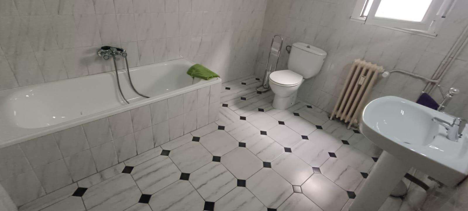 Flat for Sale in Zamora