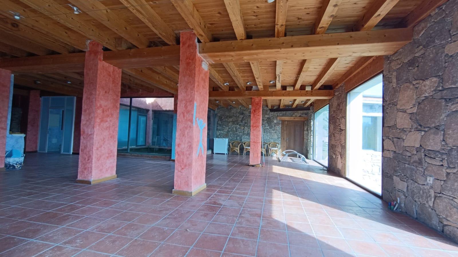 Hotel en Venta en Pereruela