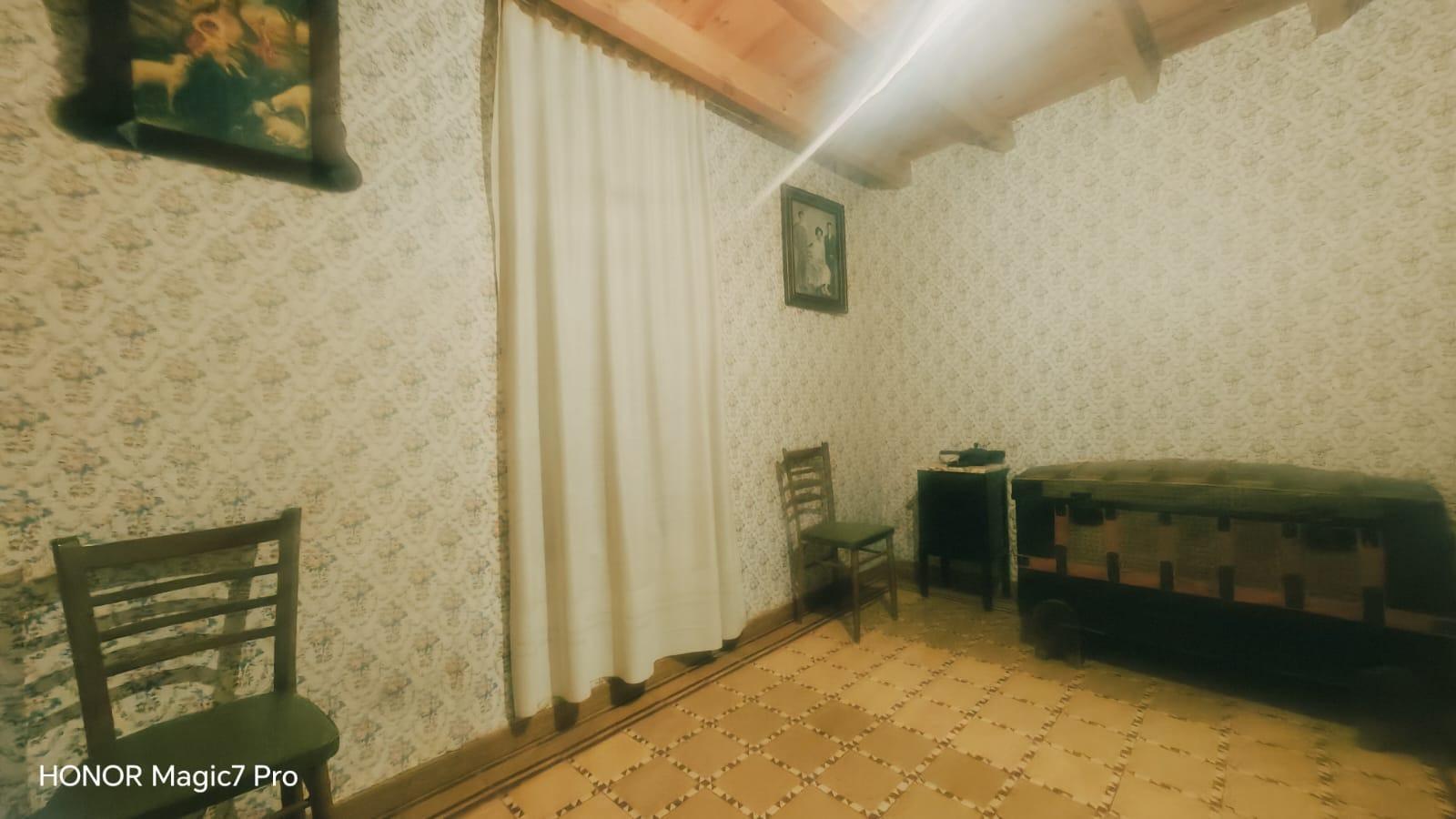 House for Sale in Manganeses de la Lampreana