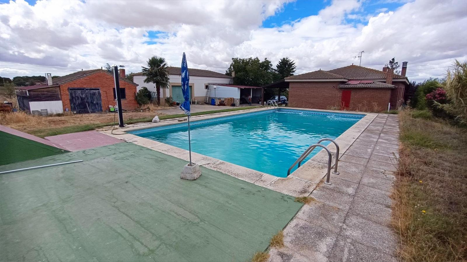 Plot for Sale in Villaralbo