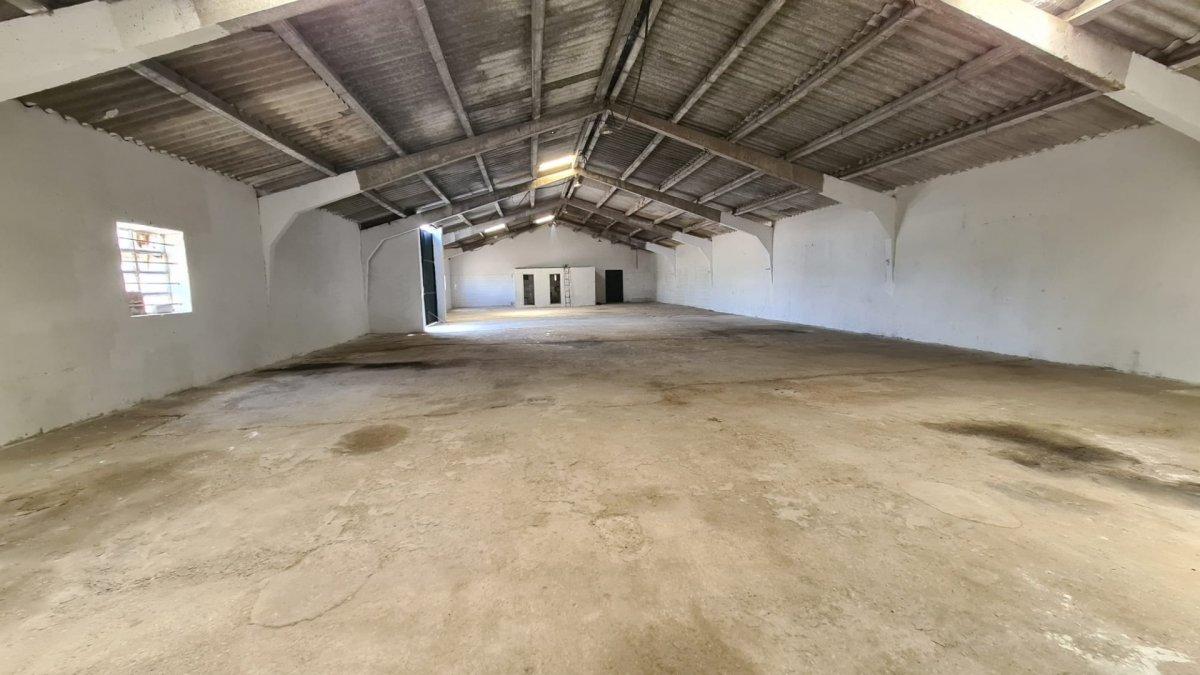 Industrial Unit for Sale in Morales del Vino
