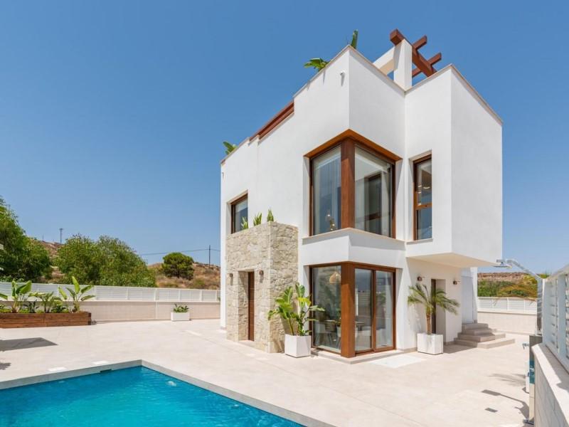 Chalet for Sale in Vera