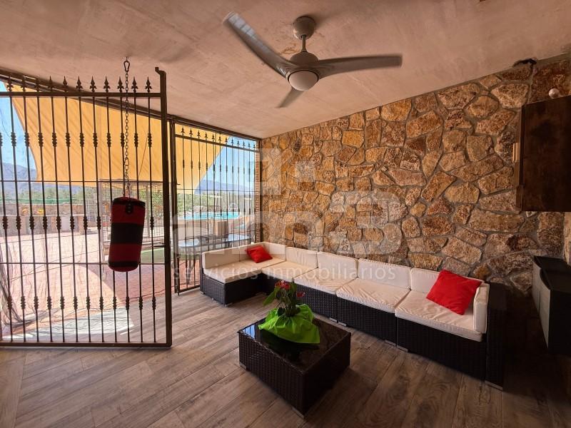 Chalet for Sale in Turre