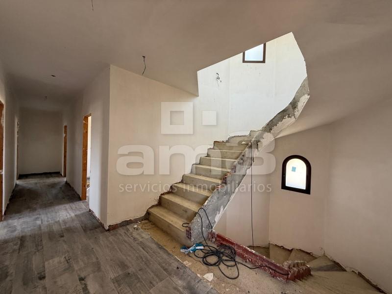 Chalet for Sale in Turre