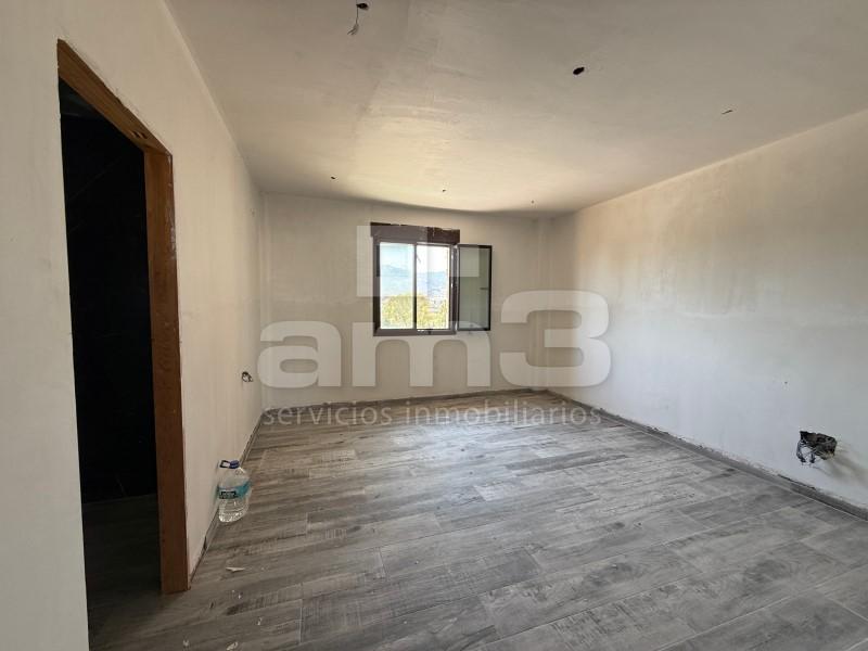 Chalet for Sale in Turre