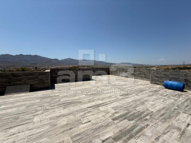 Chalet for Sale in Turre