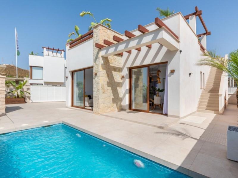 Chalet for Sale in Vera