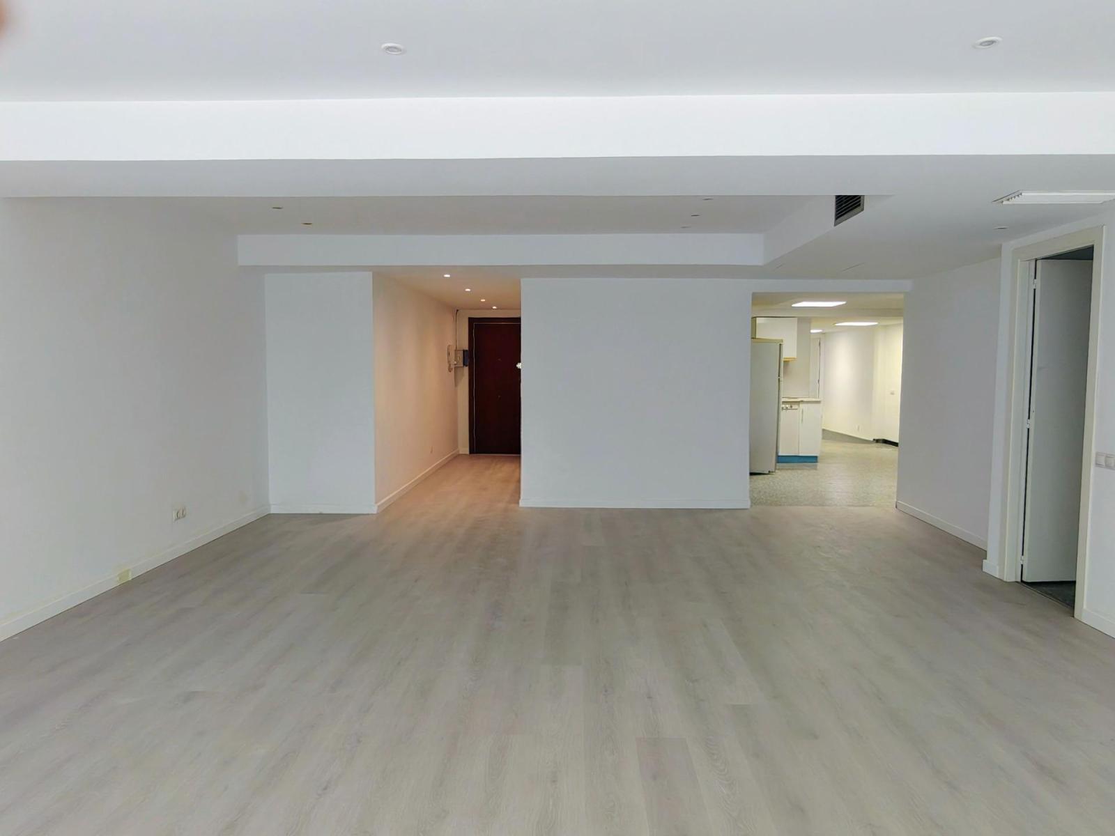 Flat for Sale in Barcelona