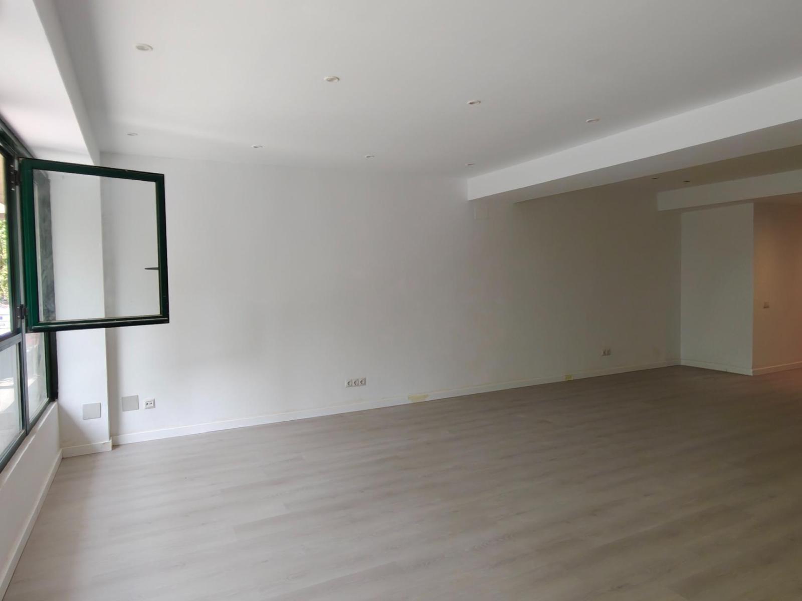 Flat for Sale in Barcelona