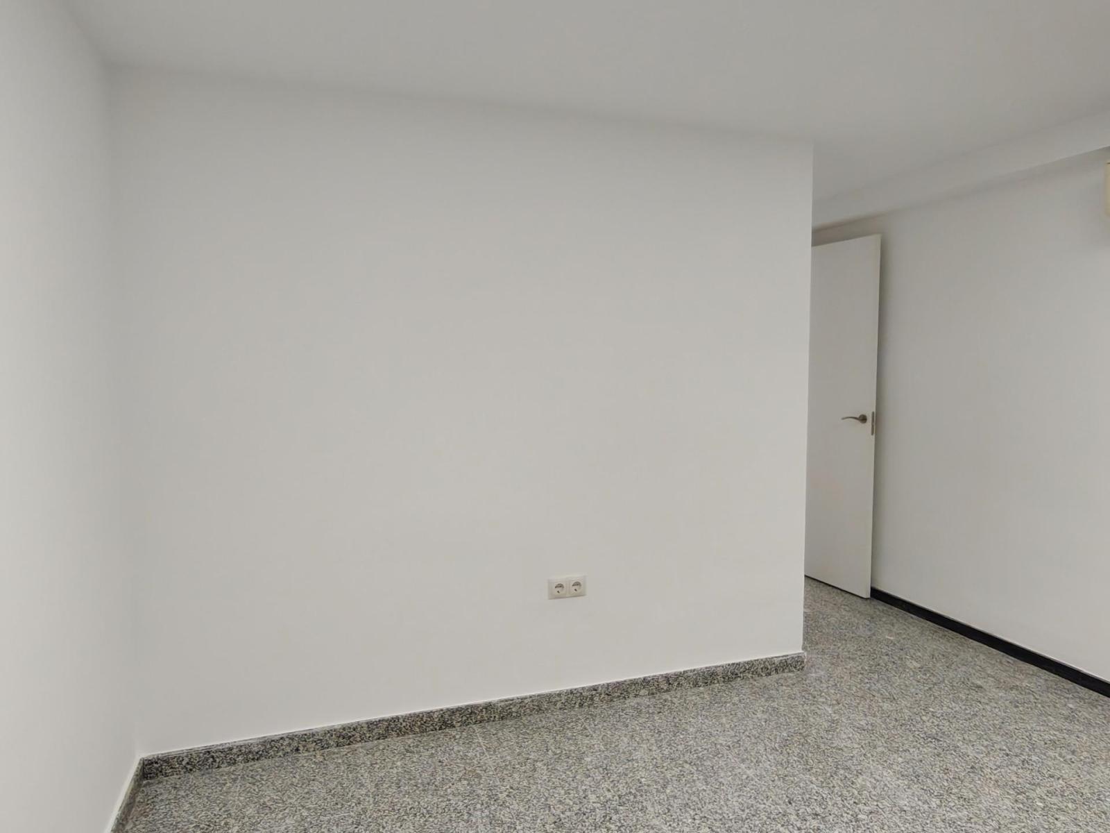 Flat for Sale in Barcelona