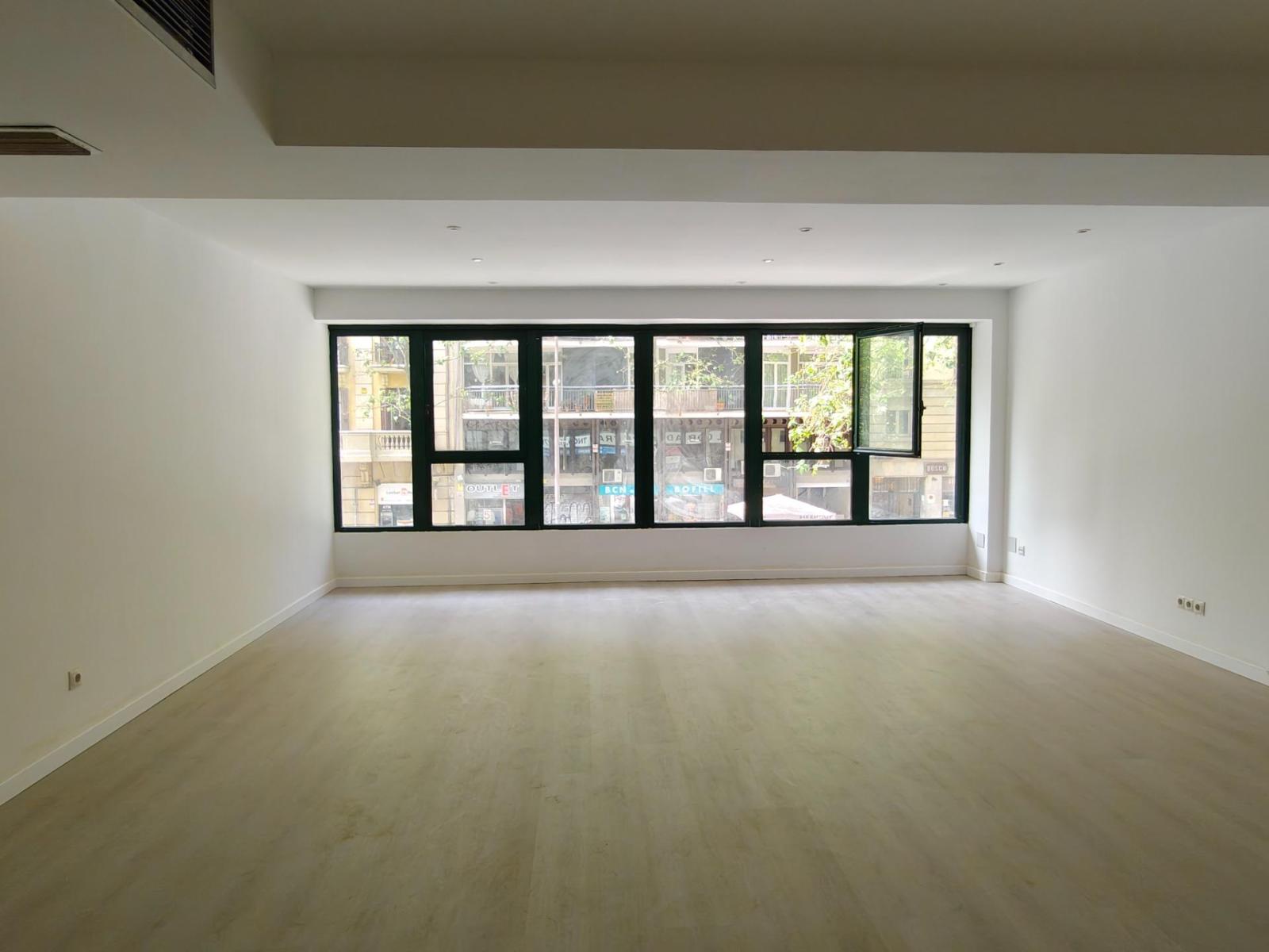 Flat for Sale in Barcelona