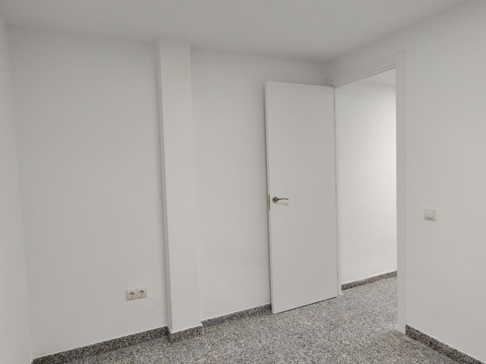 Flat for Sale in Barcelona