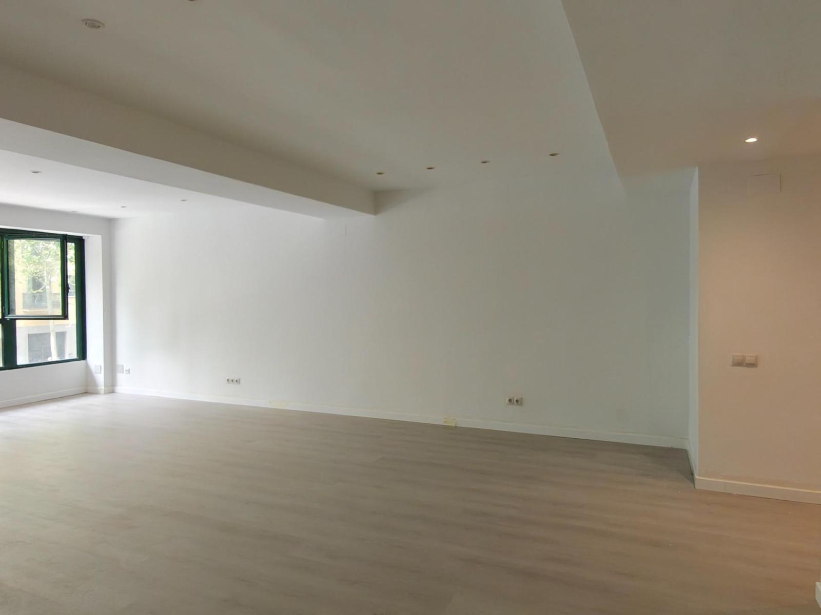 Flat for Sale in Barcelona