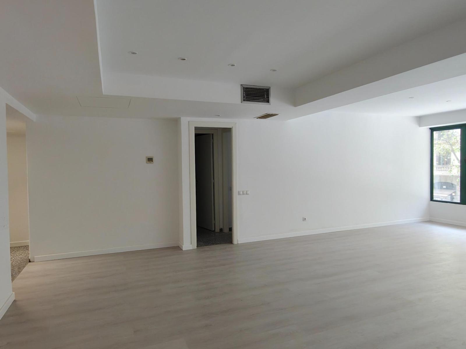 Flat for Sale in Barcelona