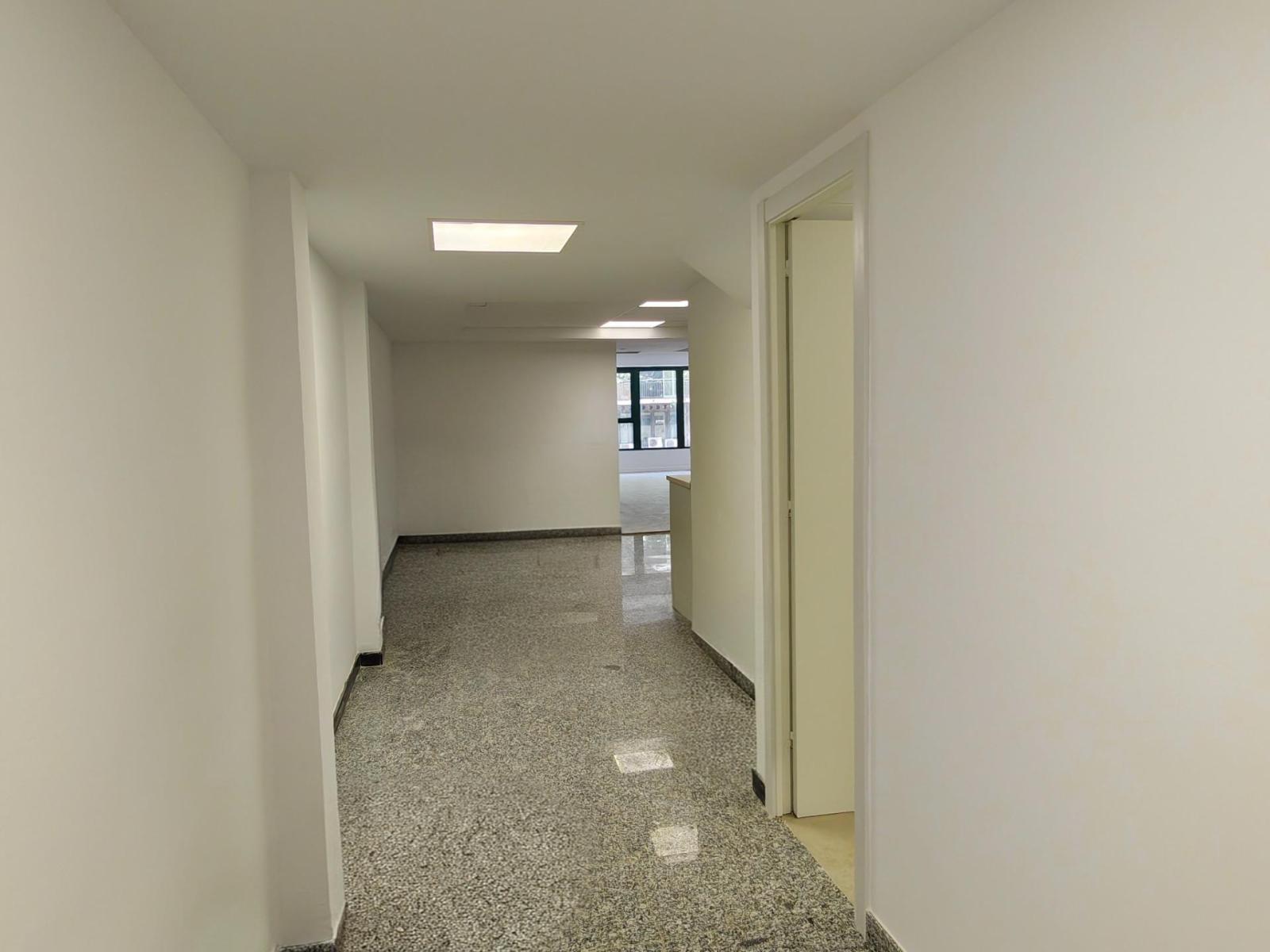 Flat for Sale in Barcelona