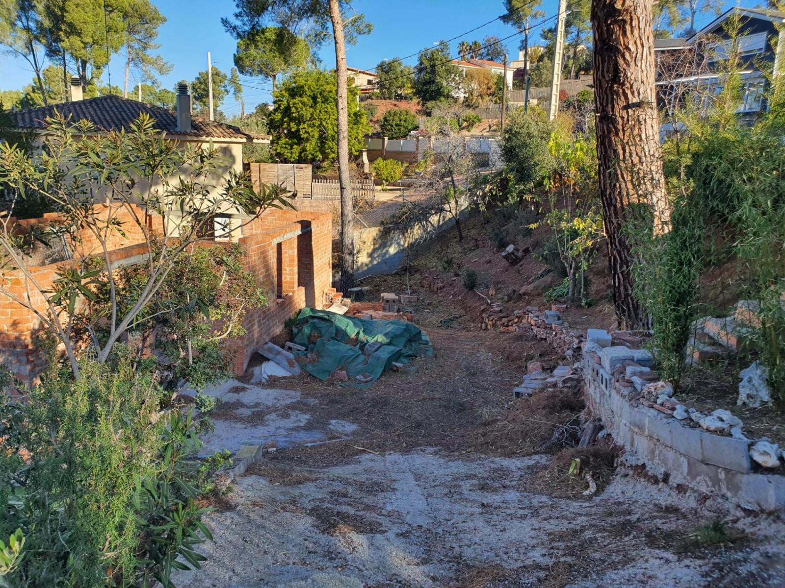 Parcela en Venta en Castellví de Rosanes