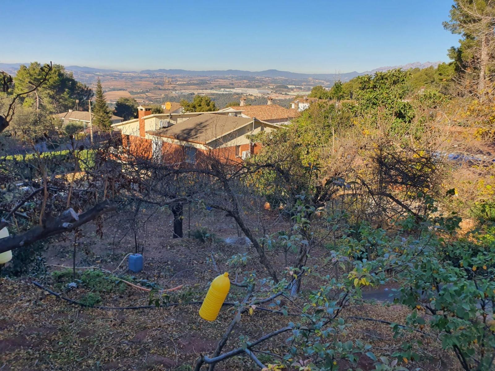 Parcela en Venta en Castellví de Rosanes