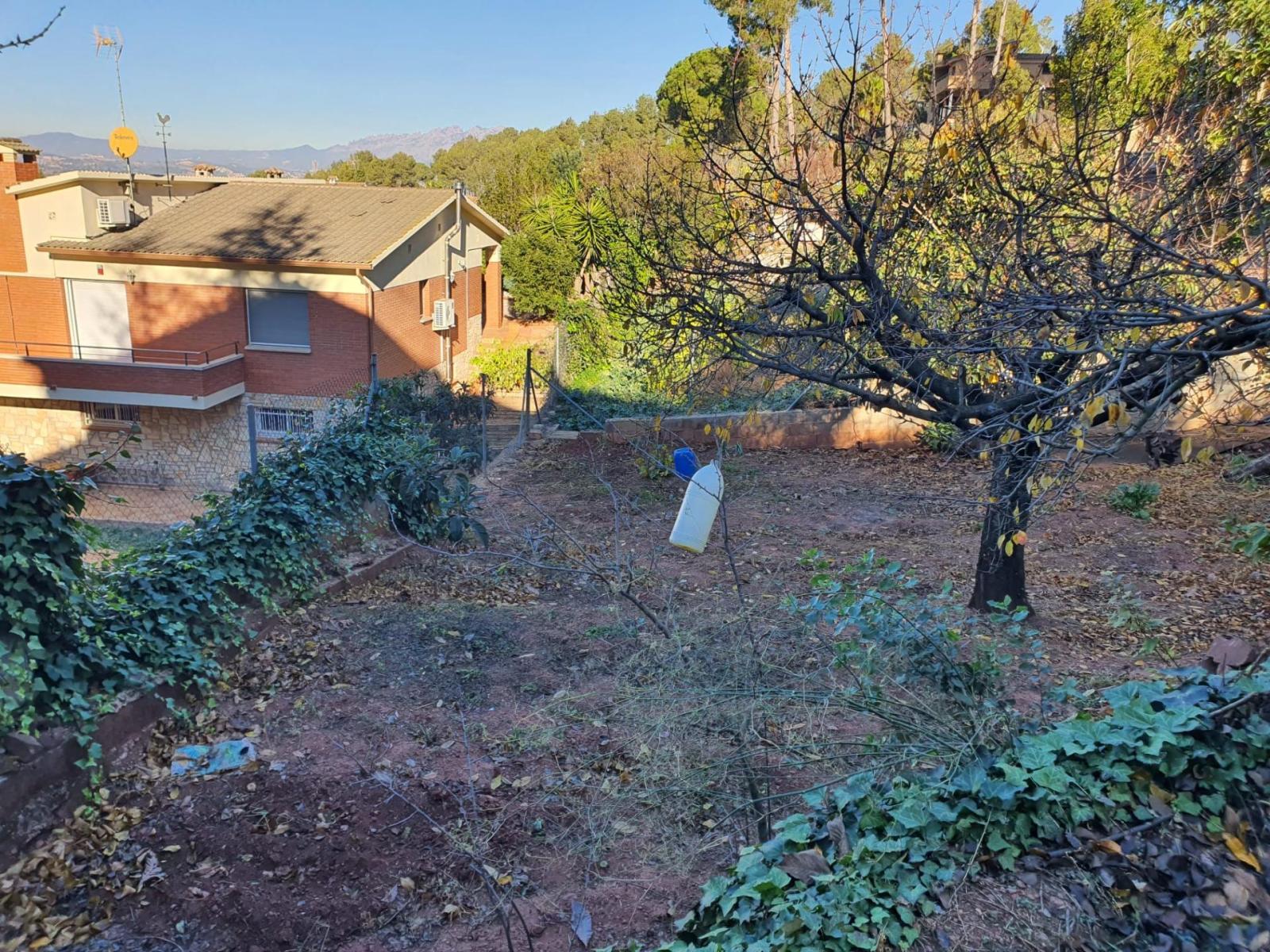 Parcela en Venta en Castellví de Rosanes