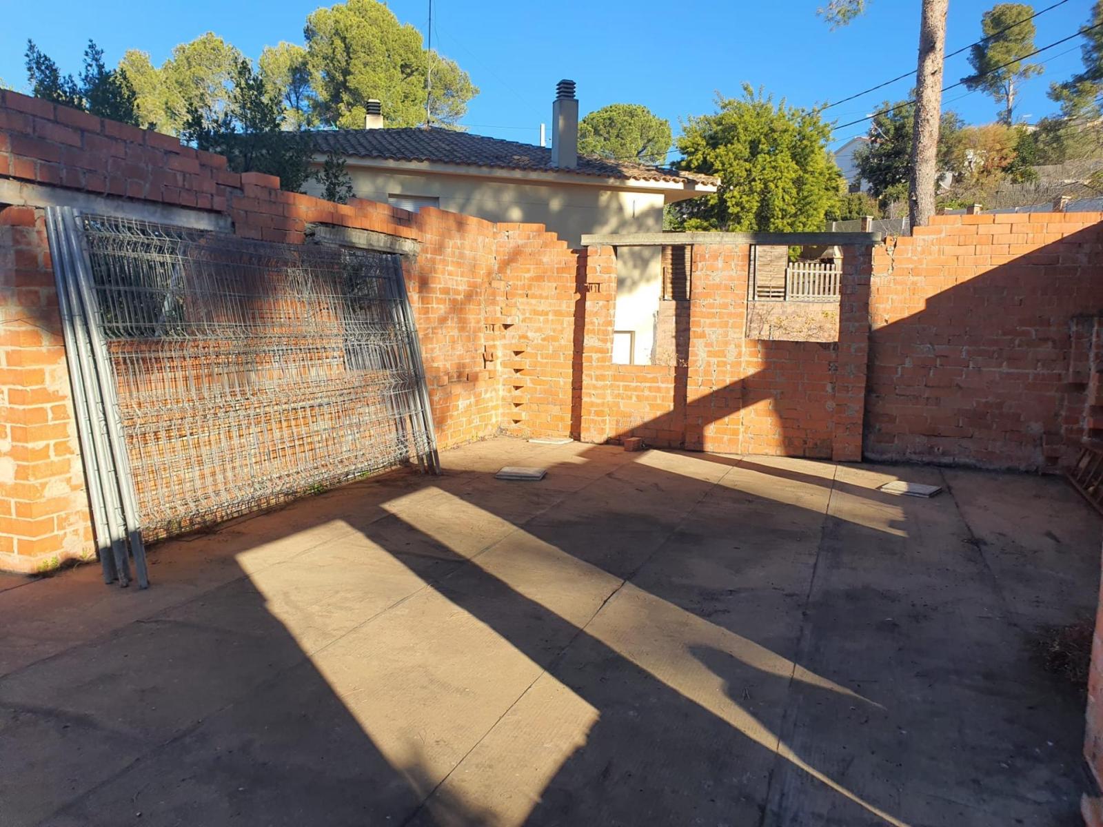 Parcela en Venta en Castellví de Rosanes