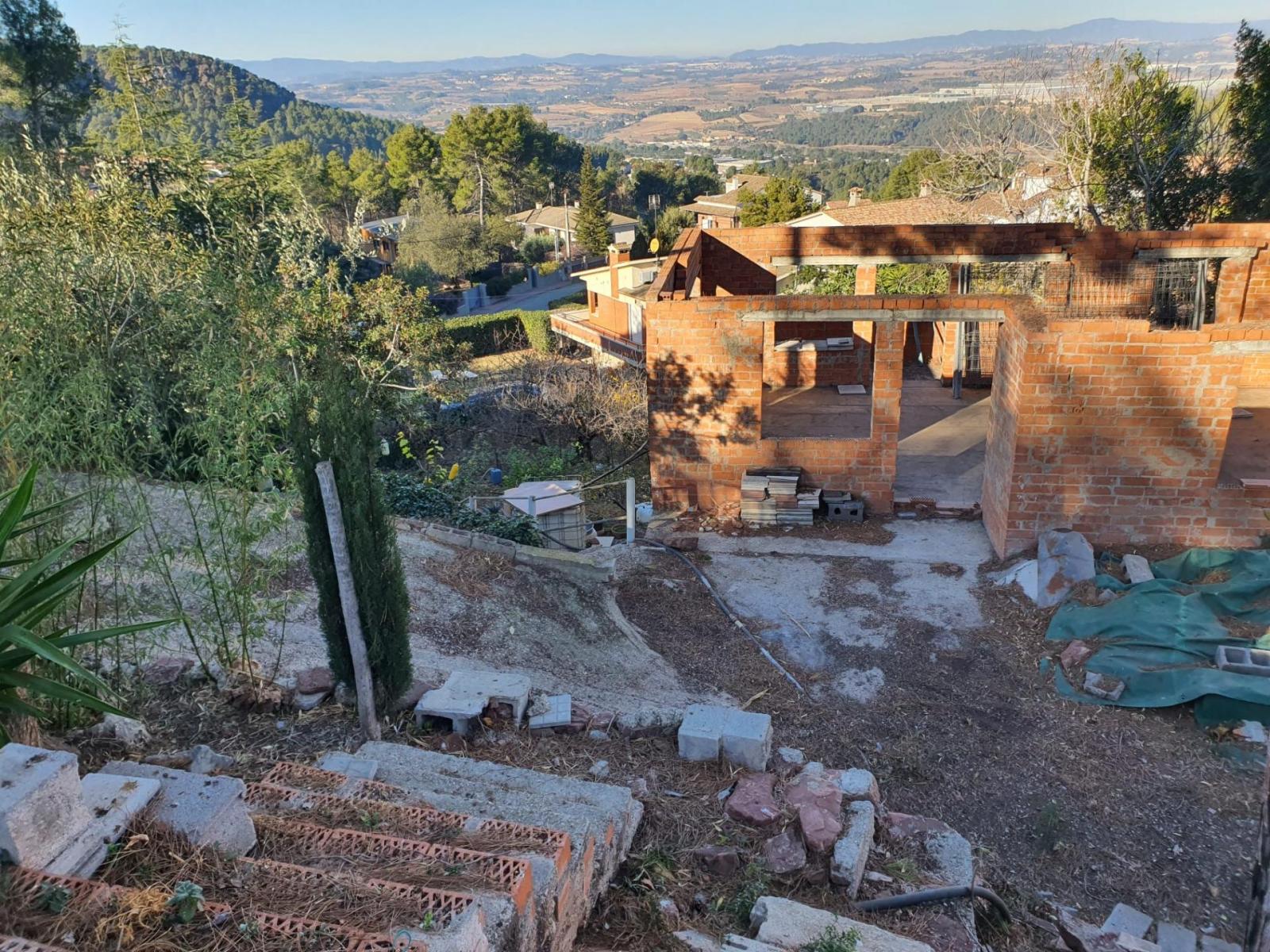 Parcela en Venta en Castellví de Rosanes