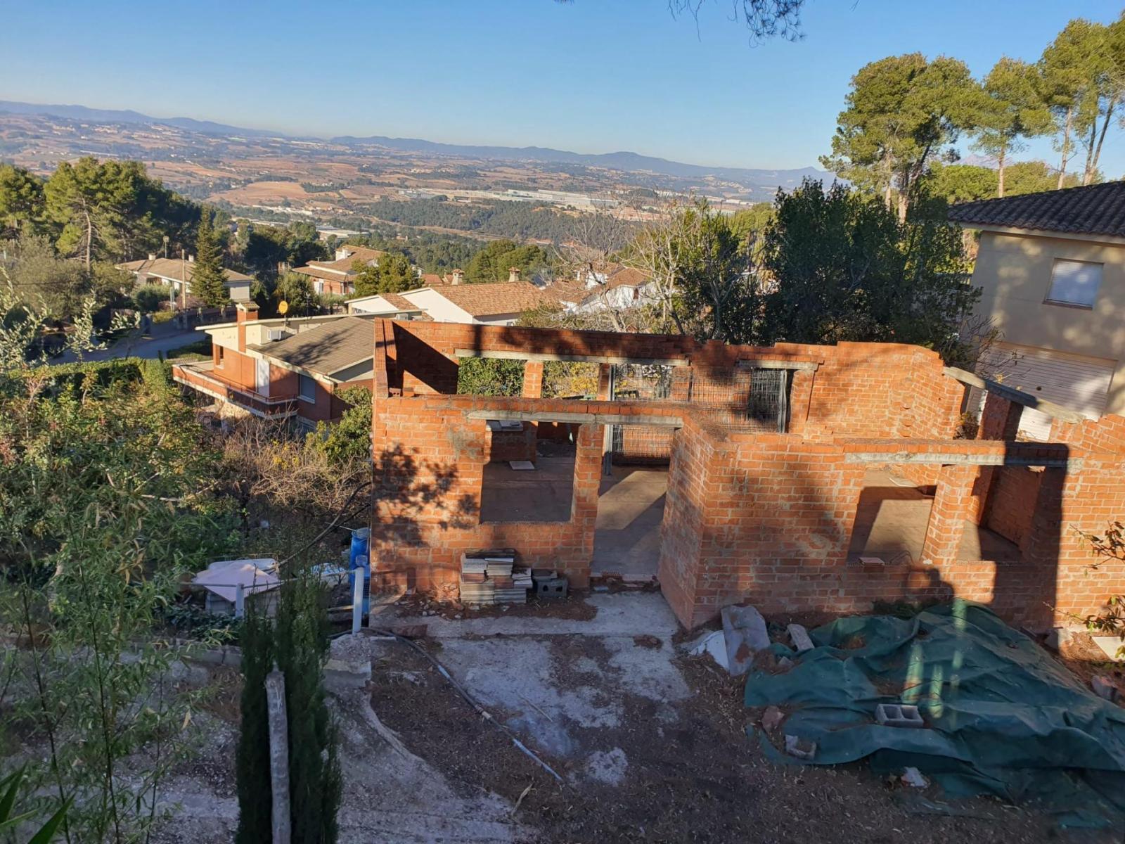 Parcela en Venta en Castellví de Rosanes