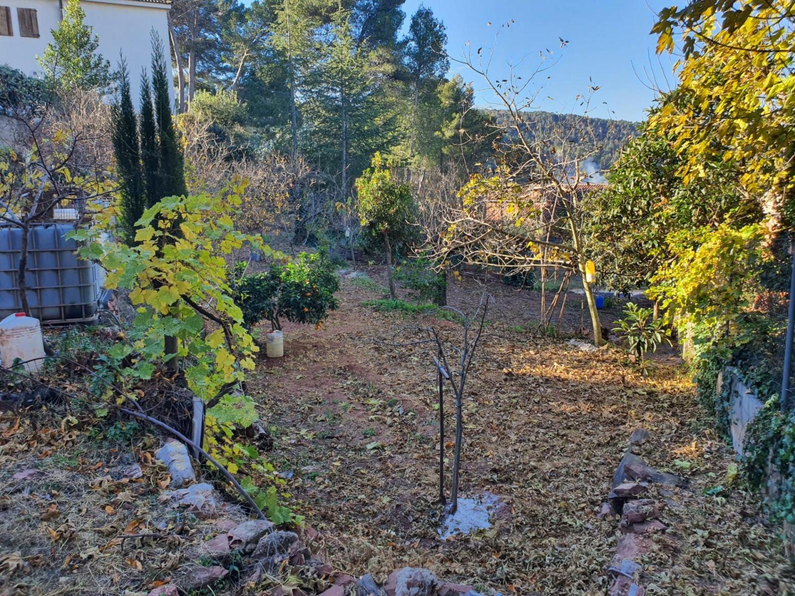 Parcela en Venta en Castellví de Rosanes