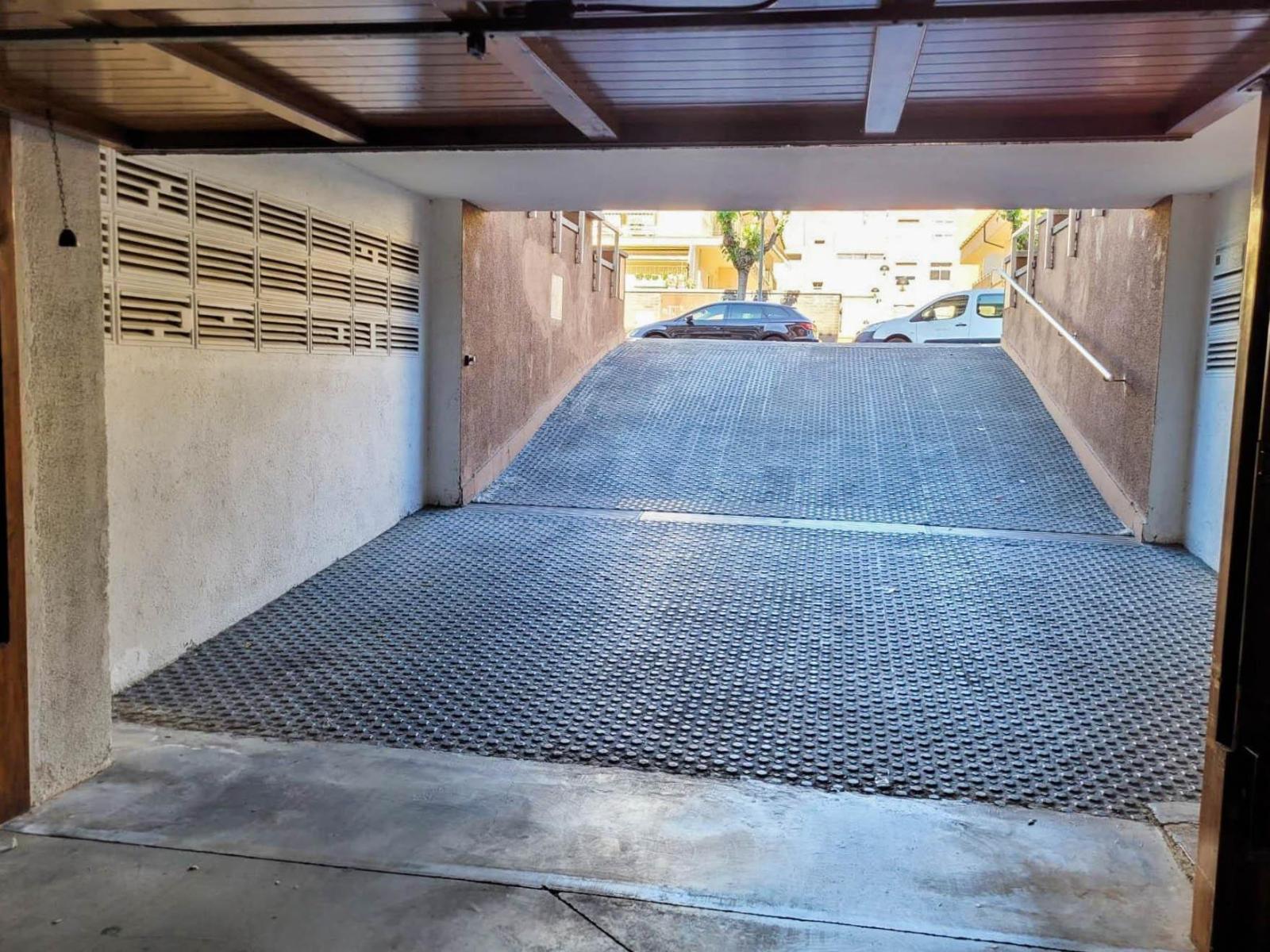 Garaje en Venta en Martorell
