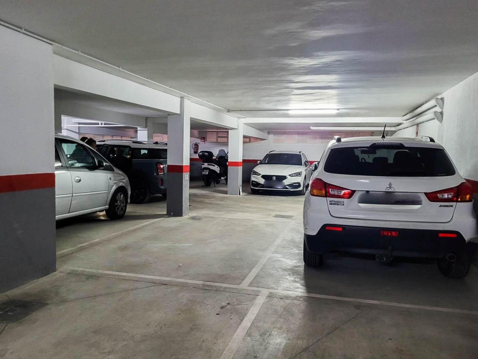 Garaje en Venta en Martorell
