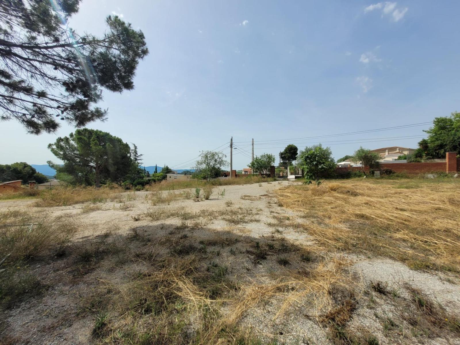 Plot for Sale in Masquefa