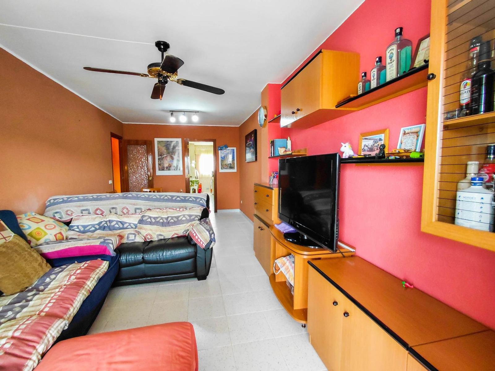 Flat for Sale in Cunit
