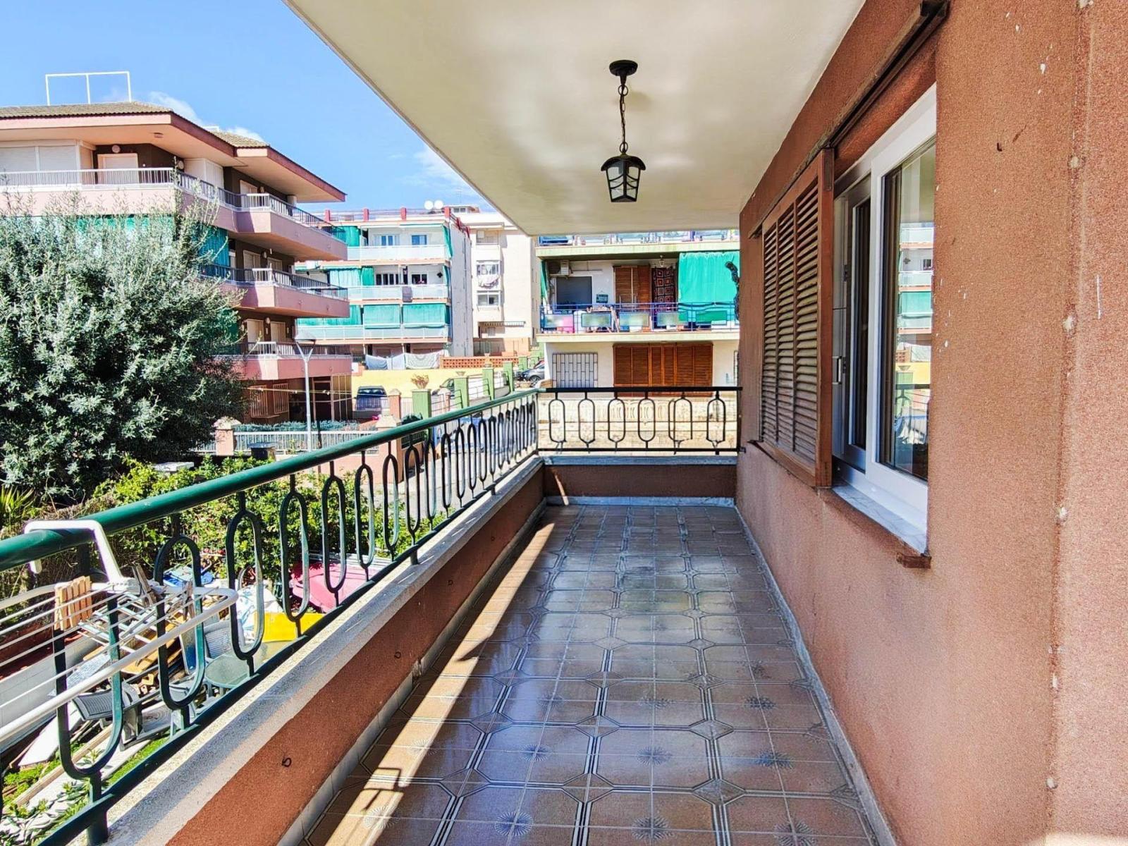 Flat for Sale in Cunit