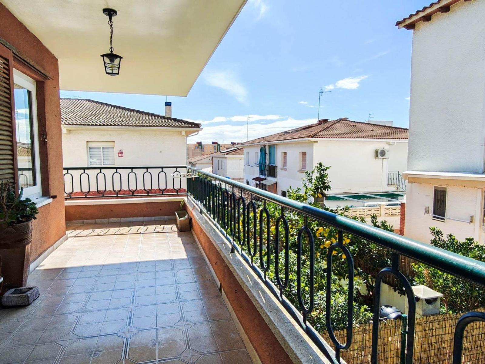 Flat for Sale in Cunit
