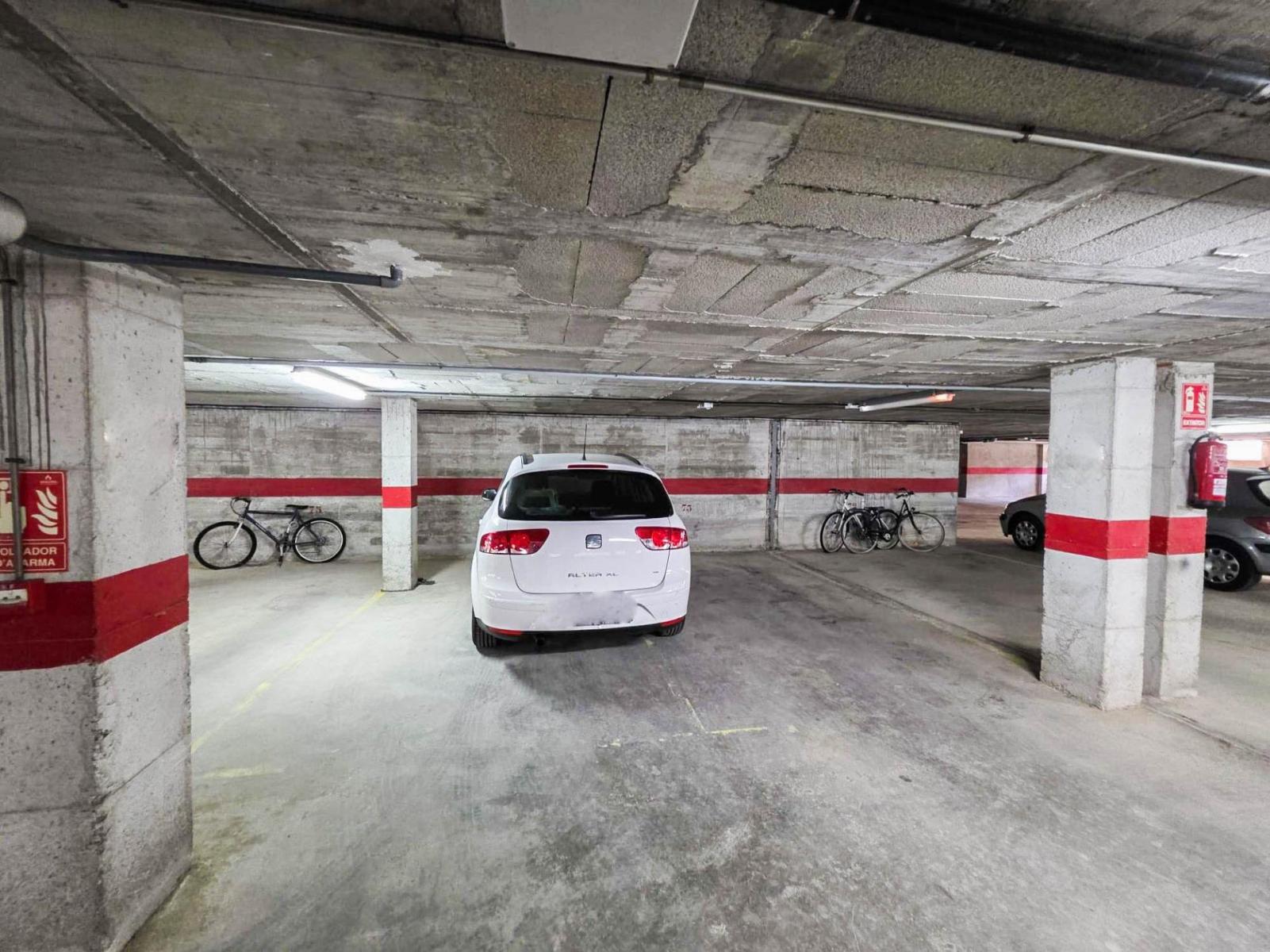 Flat for Sale in Cunit