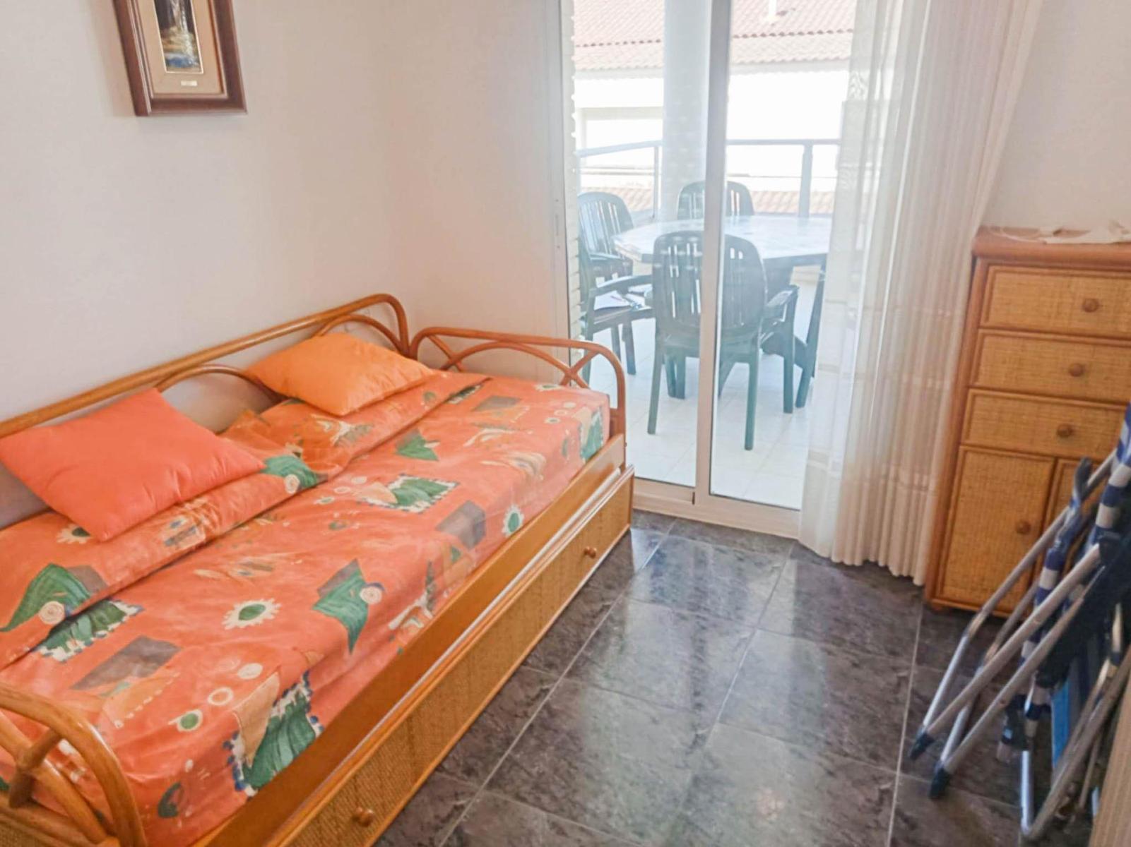 Flat for Sale in Cunit