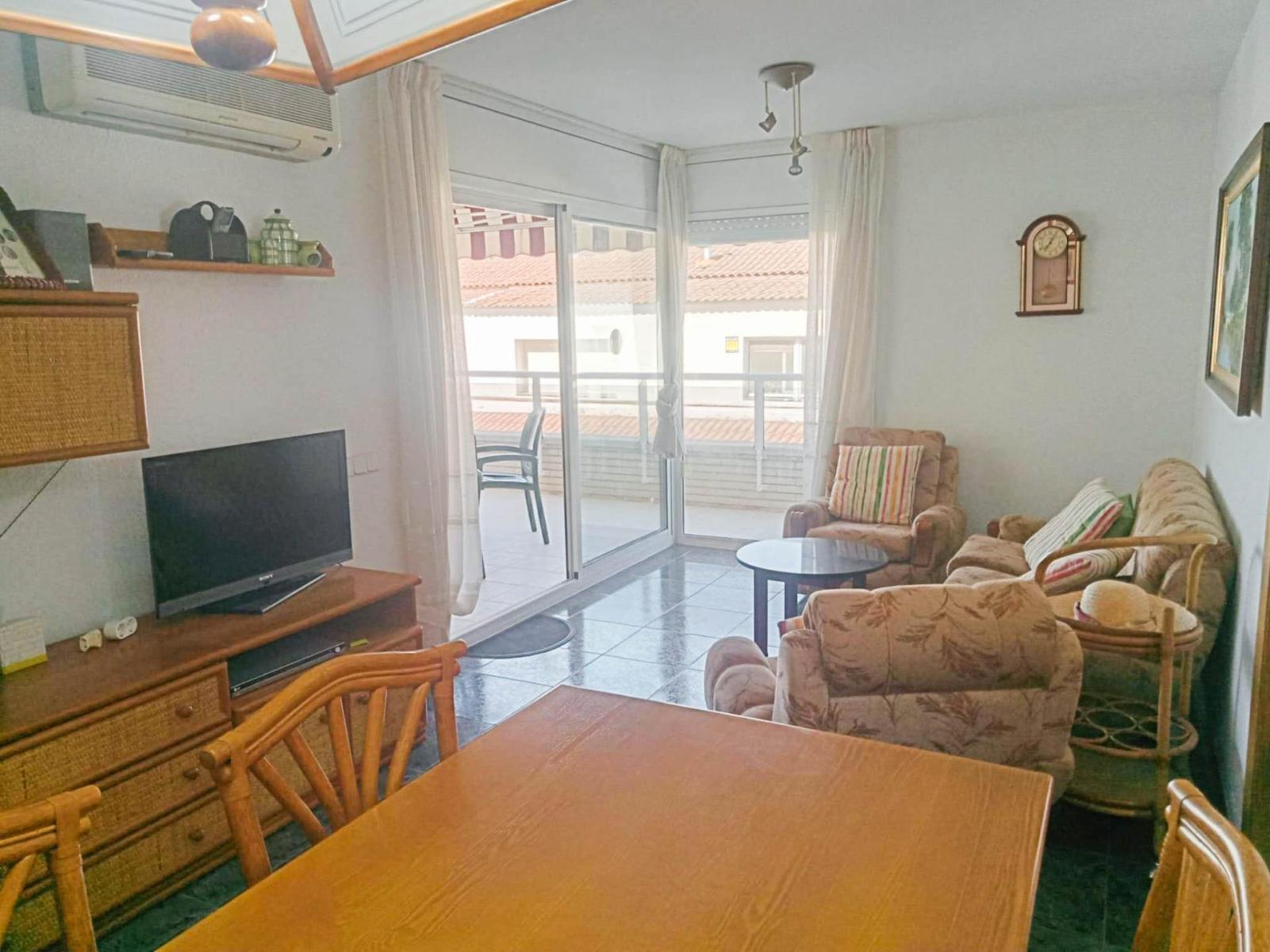 Flat for Sale in Cunit