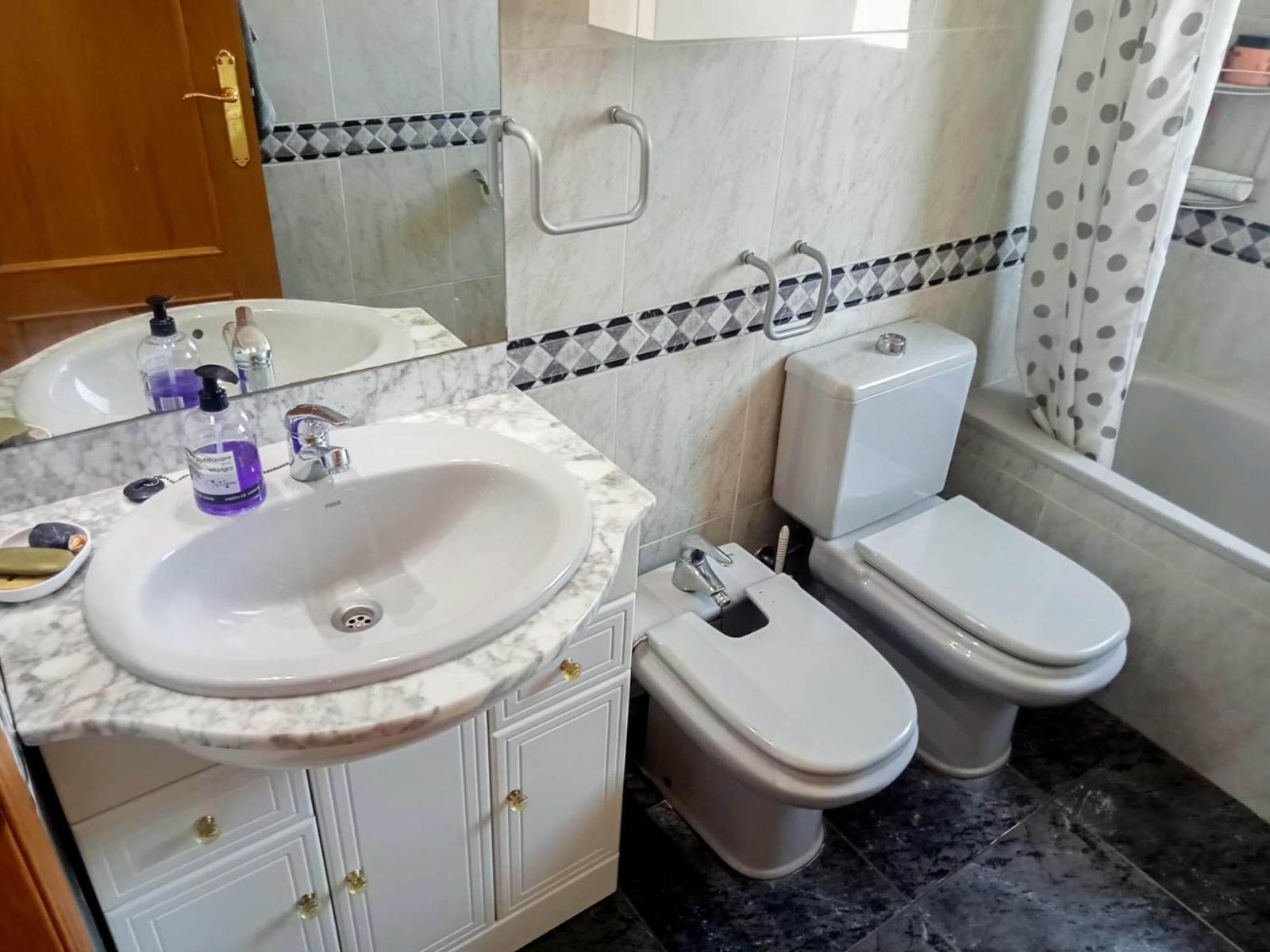 Flat for Sale in Cunit