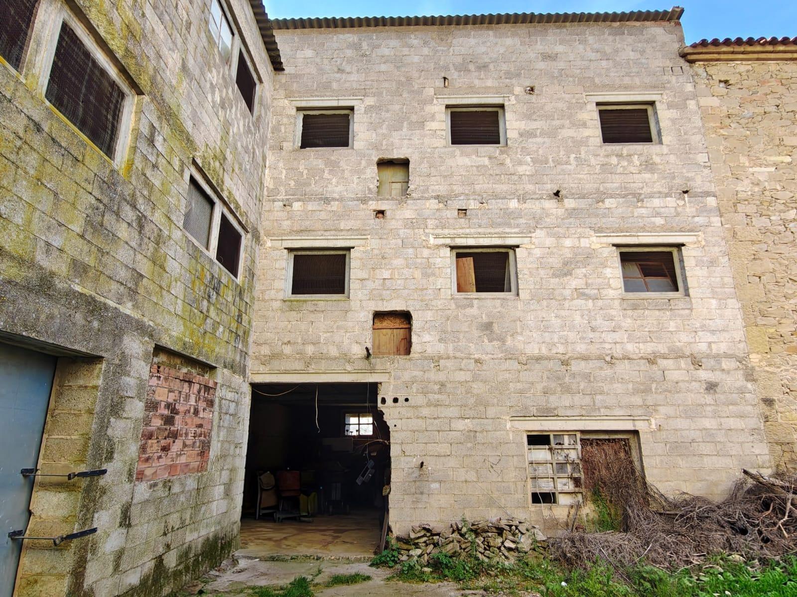 Building for Sale in Monistrol de Calders