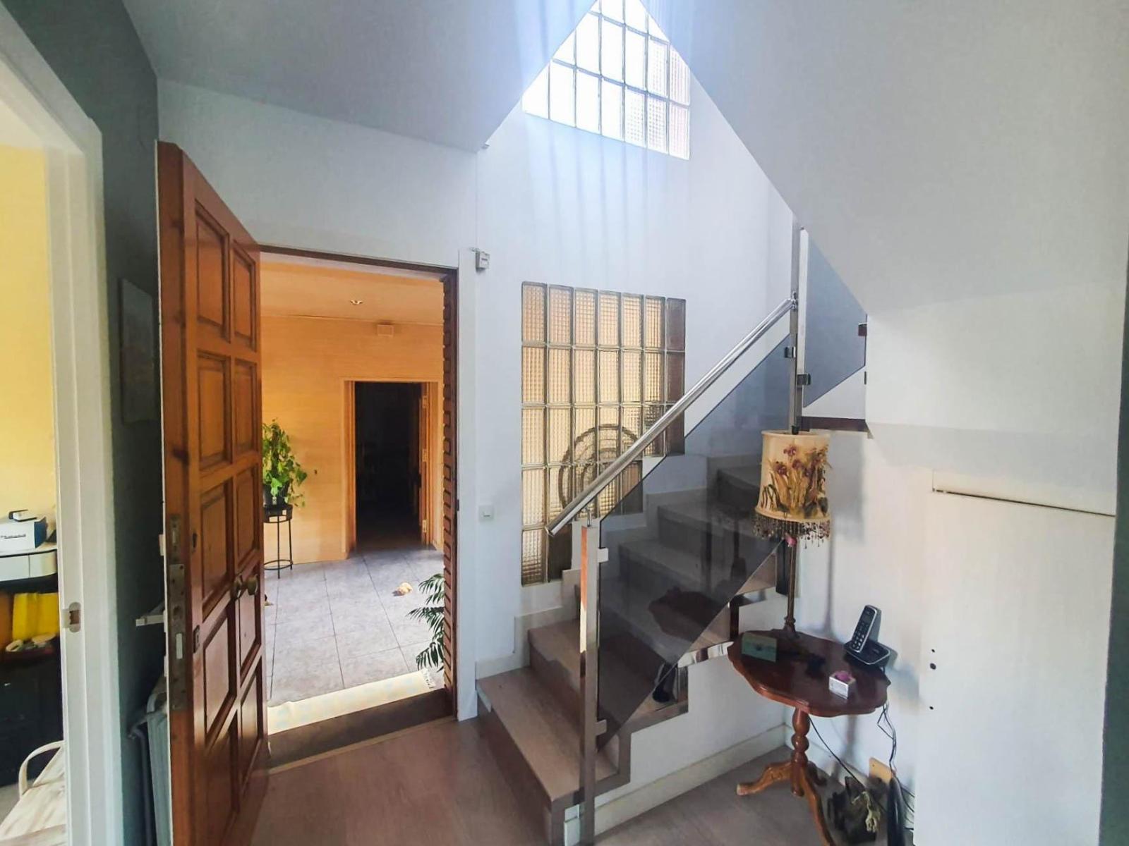 Chalet for Sale in Castellbisbal