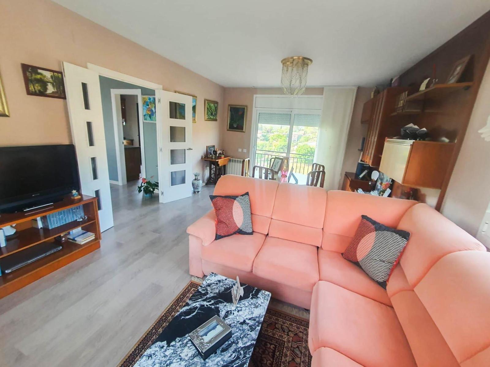 Chalet for Sale in Castellbisbal